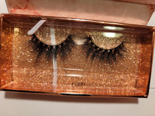 Load image into Gallery viewer, The sardou lashes collections
